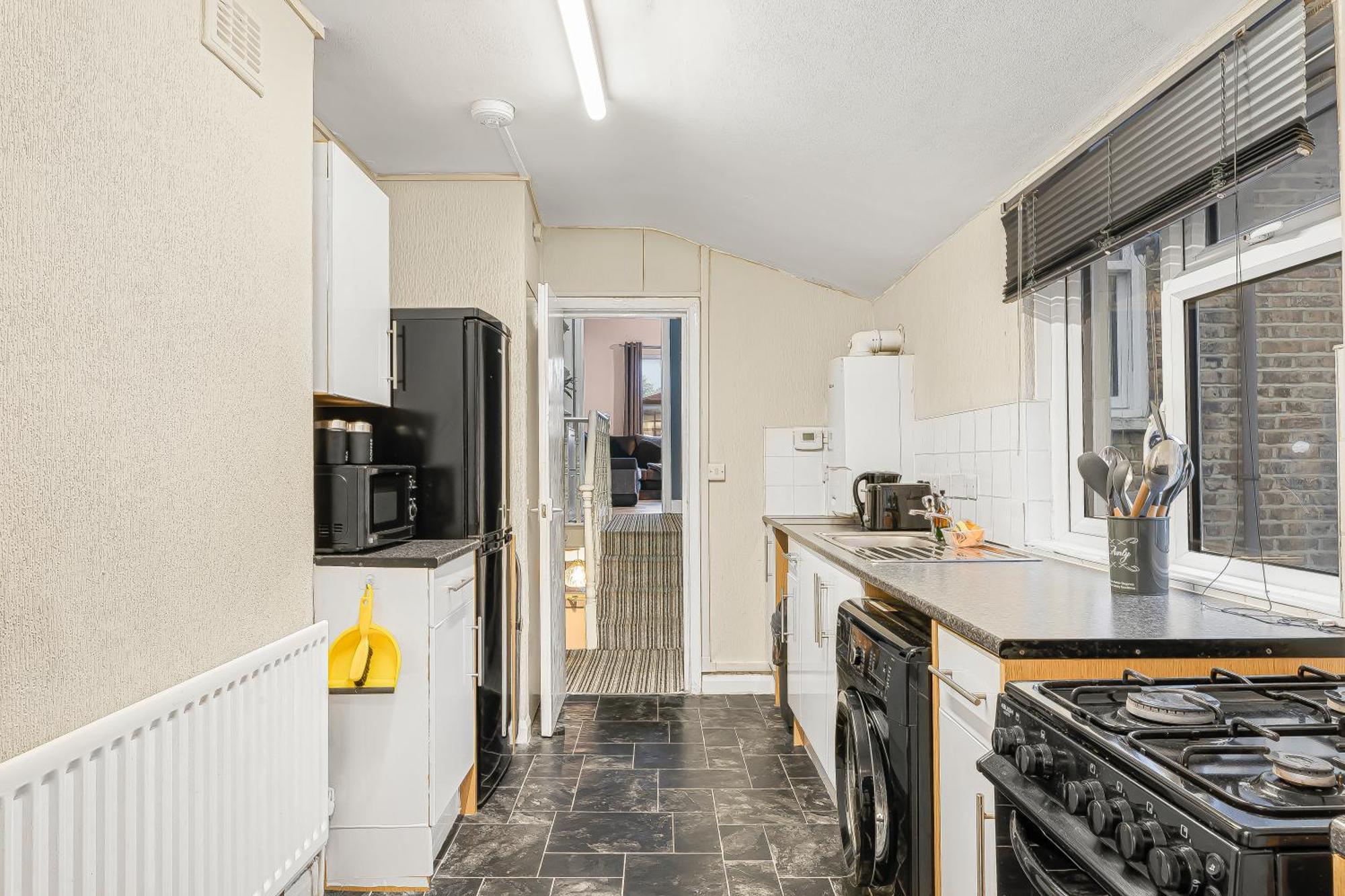 Spacious One Bedroom Private Flat In Brixton +Wifi London Exterior photo